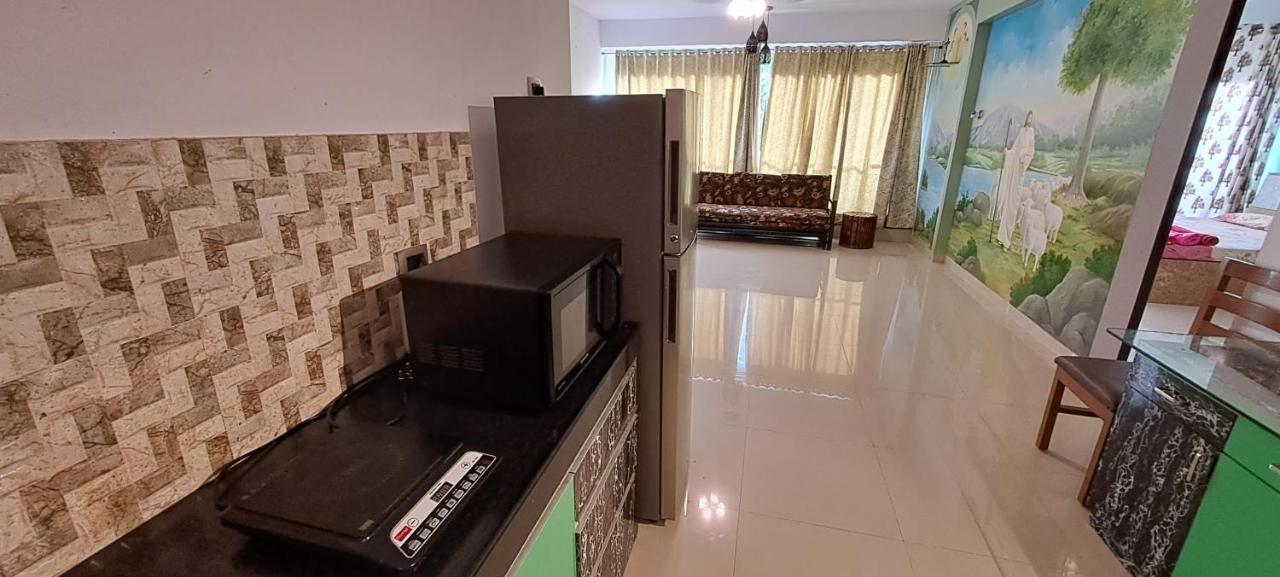 Ranghavi Sands Apartment With Pool - Near Beach And Dabolim Airport Bogmalo Zewnętrze zdjęcie